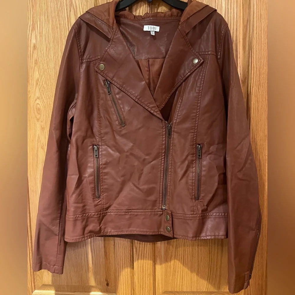 TOBI Vegan Faux Leather Hooded Motorcycle Moto‎ Zippered Brown Jacket Size Small